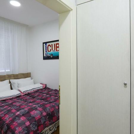 נובי סאד Apartment Promenada 35 מראה חיצוני תמונה