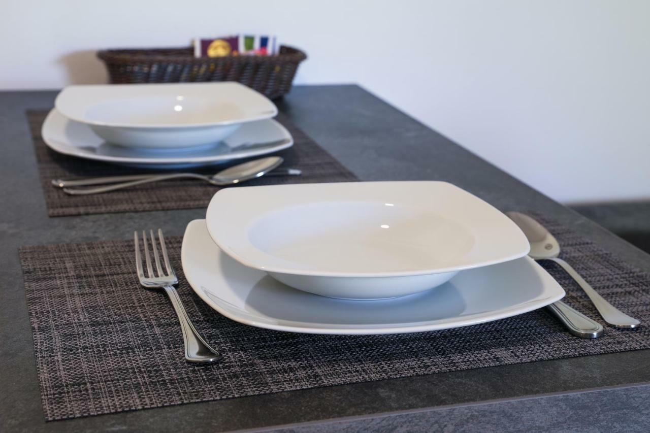 נובי סאד Apartment Promenada 35 מראה חיצוני תמונה